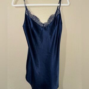 Victoria’s Secret Nightgown XS